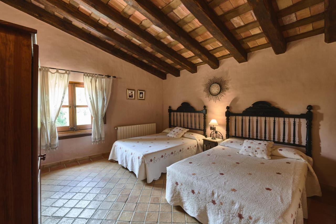 Masia Rural Can Salarichs Riudarenes Exteriér fotografie